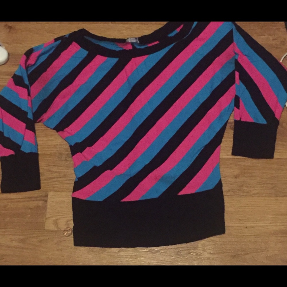 Long sleeved top